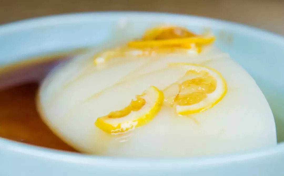 楊家坪這家，開(kāi)了10多年的涼糕，俘獲了無(wú)數(shù)重慶人！